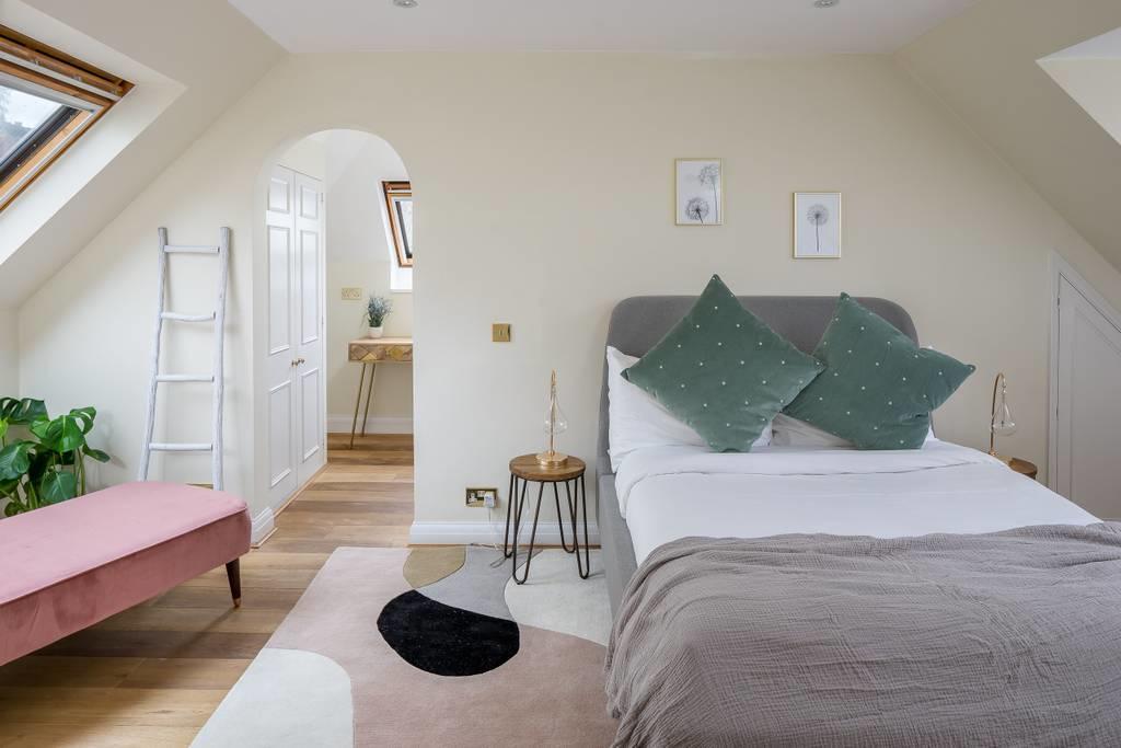 Cornwall Gardens By Lime Street London