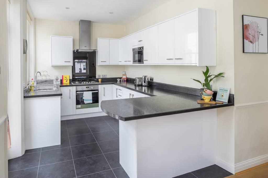 Cornwall Gardens By Lime Street London